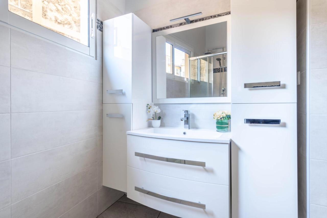 Notre Dame - Huge Sunny Modern 2Br Flat - Terrace Apartment Nice Exterior photo